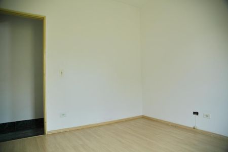 Apartamento para alugar com 76m², 2 quartos e 1 vagaQuarto 2