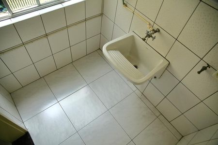 Apartamento para alugar com 76m², 2 quartos e 1 vagaÁrea de Serviço