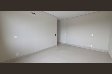 Casa de condomínio à venda com 550m², 4 quartos e 3 vagas