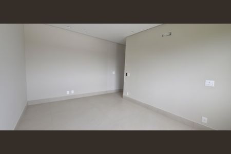 Casa de condomínio à venda com 550m², 4 quartos e 3 vagas