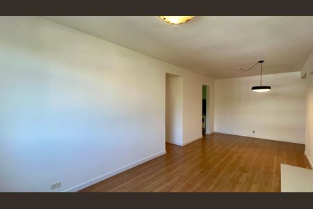 Sala de apartamento para alugar com 2 quartos, 75m² em Pinheiros, São Paulo