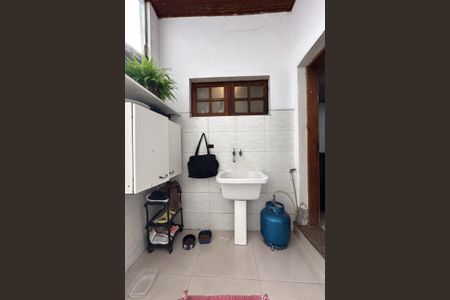 Casa para alugar com 120m², 4 quartos e 2 vagas