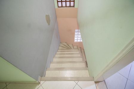 Casa à venda com 200m², 3 quartos e 5 vagasCORREDOR