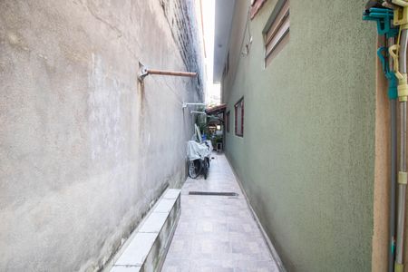 Casa à venda com 200m², 3 quartos e 5 vagasQUINTAL E ÁREA DE SERVIÇO