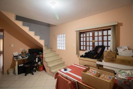 SALA DE ESTAR de casa à venda com 3 quartos, 200m² em Vila dos Remedios, São Paulo