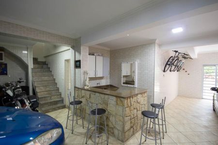 Casa à venda com 670m², 5 quartos e 8 vagasGaragem