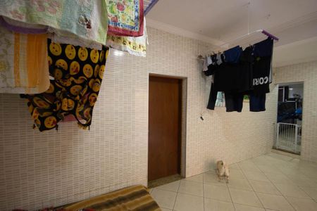 Casa à venda com 670m², 5 quartos e 8 vagasÁrea de Serviço