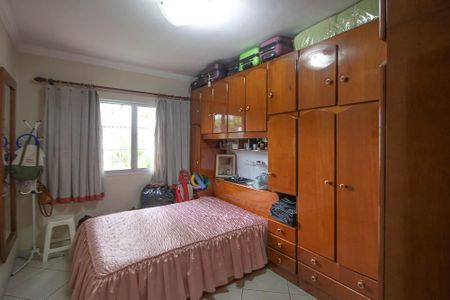 Casa à venda com 670m², 5 quartos e 8 vagasQuarto 3 