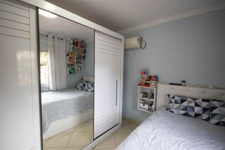 Casa à venda com 670m², 5 quartos e 8 vagasSuíte 2