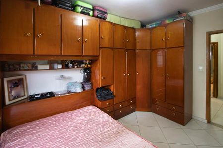 Casa à venda com 670m², 5 quartos e 8 vagasQuarto 3 