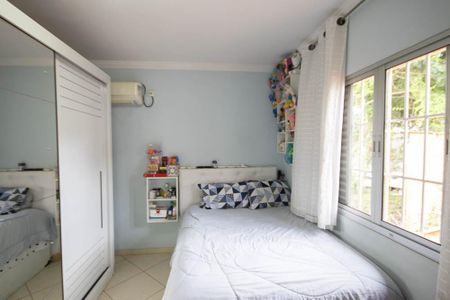 Casa à venda com 670m², 5 quartos e 8 vagasSuíte 2