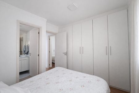 Apartamento à venda com 68m², 2 quartos e 2 vagasQuarto 2