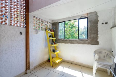 Casa de condomínio à venda com 200m², 3 quartos e 2 vagas Casa de condomínio à venda com 200m², 3 quartos e 2 vagasLavanderia / Área de Lazer