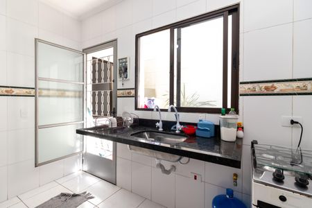 Casa de condomínio à venda com 200m², 3 quartos e 2 vagas Casa de condomínio à venda com 200m², 3 quartos e 2 vagasCozinha