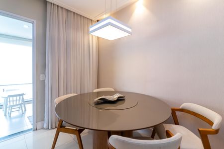 Apartamento à venda com 89m², 3 quartos e 2 vagas Apartamento à venda com 89m², 3 quartos e 2 vagasSala