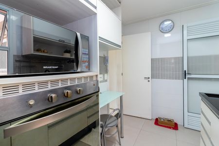 Apartamento à venda com 89m², 3 quartos e 2 vagas Apartamento à venda com 89m², 3 quartos e 2 vagasCozinha