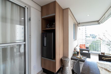 Apartamento à venda com 89m², 3 quartos e 2 vagas Apartamento à venda com 89m², 3 quartos e 2 vagasVaranda Gourmet