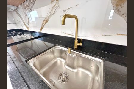 Apartamento à venda com 75m², 2 quartos e 2 vagasCozinha