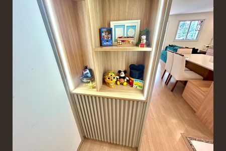 Apartamento à venda com 75m², 2 quartos e 2 vagasSala