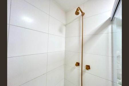 Apartamento à venda com 75m², 2 quartos e 2 vagasBanheiro 1