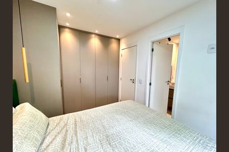 Apartamento à venda com 75m², 2 quartos e 2 vagasQuarto Suíte