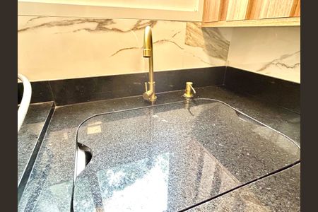 Apartamento à venda com 75m², 2 quartos e 2 vagasÁrea de Serviço