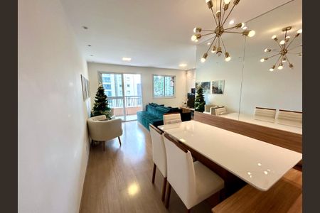 Apartamento à venda com 75m², 2 quartos e 2 vagasSala