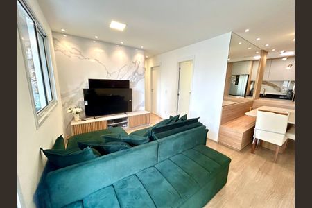 Sala de apartamento à venda com 2 quartos, 75m² em Picanço, Guarulhos