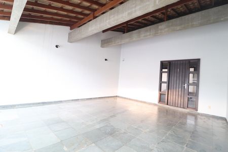 Casa para alugar com 360m², 4 quartos e 4 vagasGaragem