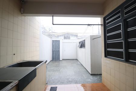 Casa para alugar com 360m², 4 quartos e 4 vagasÁrea de Serviço