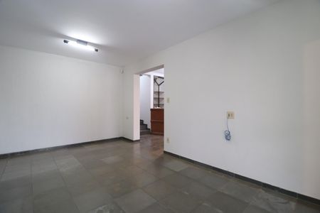 Casa para alugar com 360m², 4 quartos e 4 vagasSala 2