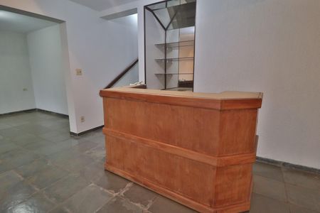 Casa para alugar com 360m², 4 quartos e 4 vagasSala 1