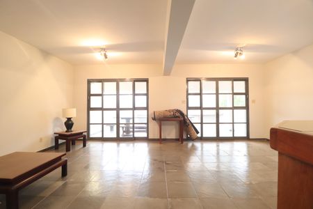 Casa para alugar com 360m², 4 quartos e 4 vagasSala 1