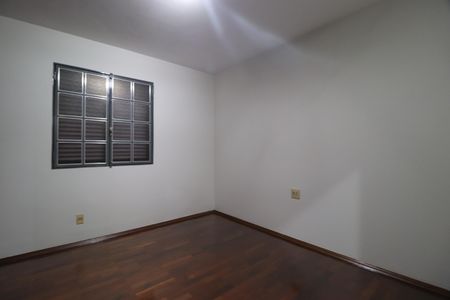 Casa para alugar com 360m², 4 quartos e 4 vagasQuarto 2
