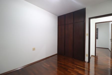 Casa para alugar com 360m², 4 quartos e 4 vagasQuarto 4
