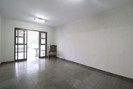 Casa para alugar com 360m², 4 quartos e 4 vagasSala 2