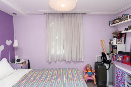 Apartamento à venda com 70m², 3 quartos e 1 vagaQuarto 2