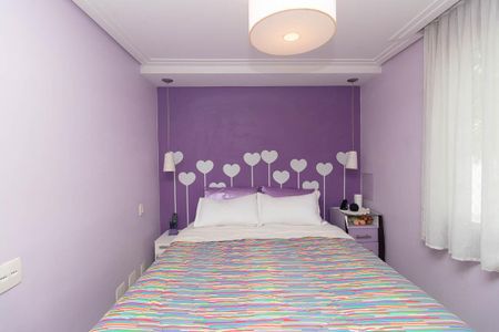 Apartamento à venda com 70m², 3 quartos e 1 vagaQuarto 2