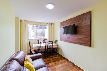 Sala de apartamento à venda com 2 quartos, 48m² em Santo Amaro, São Paulo