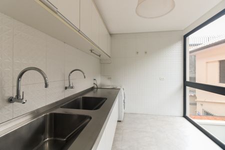 Casa à venda com 168m², 3 quartos e 2 vagasÁrea de Serviço 