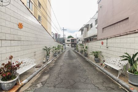 Casa à venda com 168m², 3 quartos e 2 vagasCondomínio/Vila 