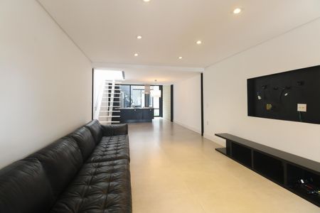 Casa à venda com 168m², 3 quartos e 2 vagasSala 