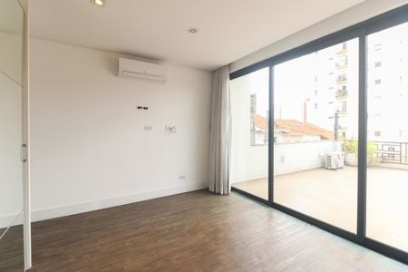 Casa à venda com 168m², 3 quartos e 2 vagasSuíte 