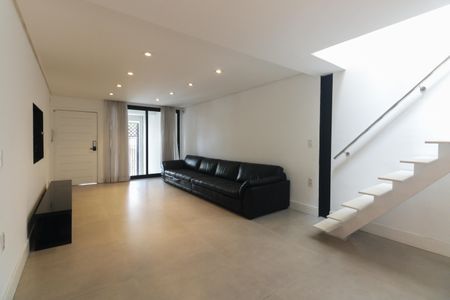 Casa à venda com 168m², 3 quartos e 2 vagasSala 