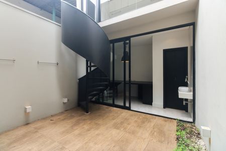 Casa à venda com 168m², 3 quartos e 2 vagasQuintal 
