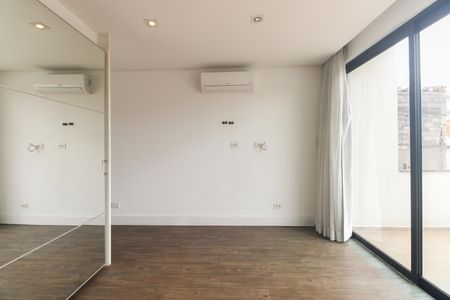 Casa à venda com 168m², 3 quartos e 2 vagasSuíte 