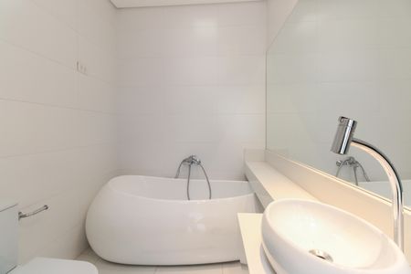 Casa à venda com 168m², 3 quartos e 2 vagasBanheiro Suíte 