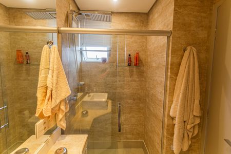 Banheiro da Suíte de apartamento à venda com 3 quartos, 87m² em Funcionários, Belo Horizonte