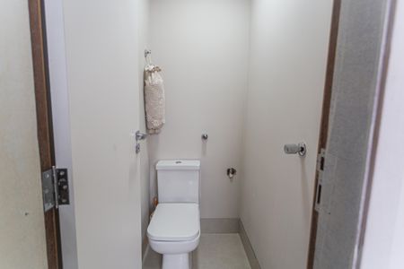 Apartamento à venda com 87m², 3 quartos e 2 vagas Apartamento à venda com 87m², 3 quartos e 2 vagasBanheiro de serviço