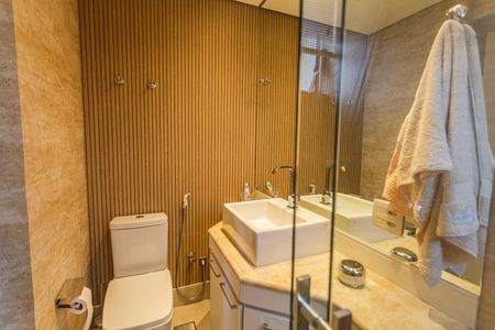 Apartamento à venda com 87m², 3 quartos e 2 vagas Apartamento à venda com 87m², 3 quartos e 2 vagasBanheiro da Suíte